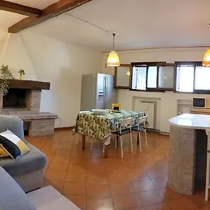 Casa Gialla Quartiere Tranquillo A Vicino Al Centro E Servizi Appartamento Padova